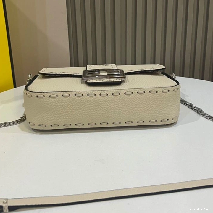 Vintage HOT Baguette Mini Selleria Bag In Leather Beige Romano Fendi Cuoio 0712